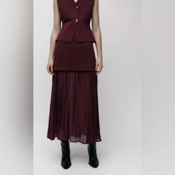 Zara BLOGGERS FAVORITE MIXED PLEATED KNIT SKIRT - Picture 3 of 6